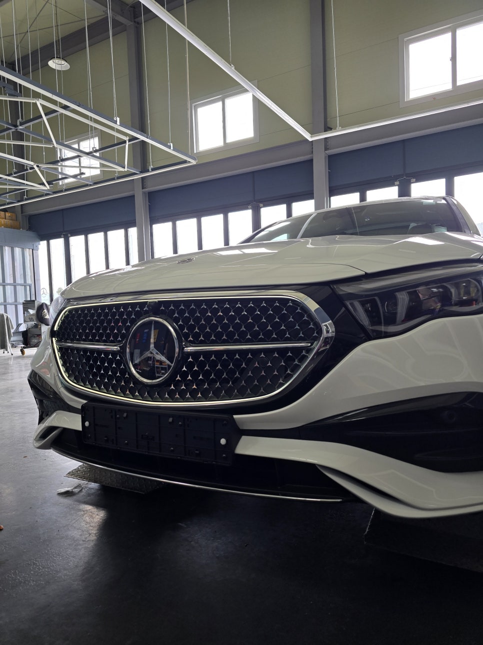 벤츠 e클래스 - amg line 발광그릴 " 요즘 트렌드... "