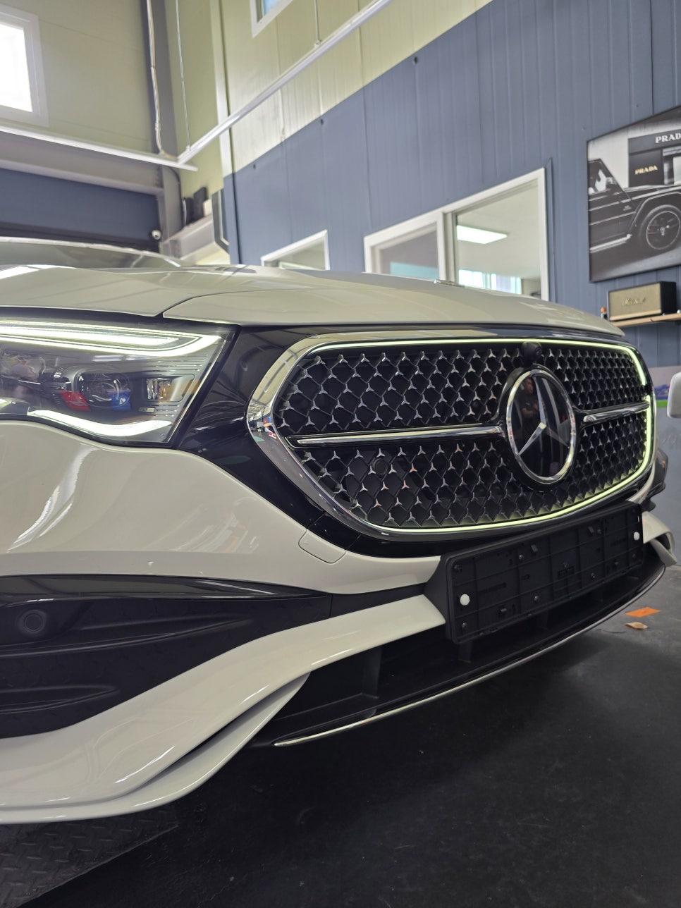 벤츠 e클래스 - amg line 발광그릴 " 요즘 트렌드... "