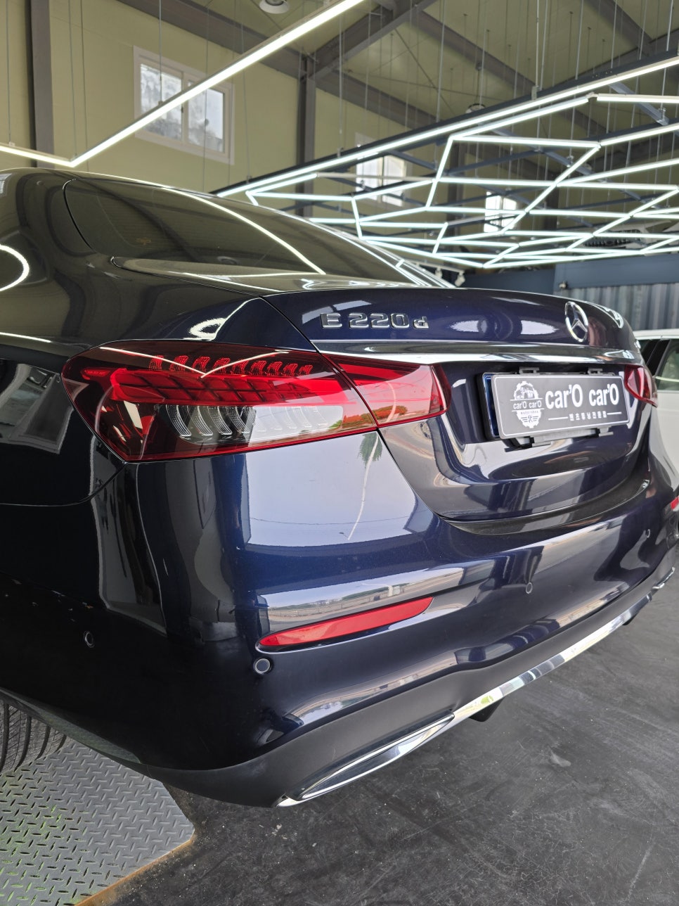 벤츠 e클래스 페리 - 63amg 디퓨저, 드라이 카본 스포일러 " 후면부 드레스업 !! "