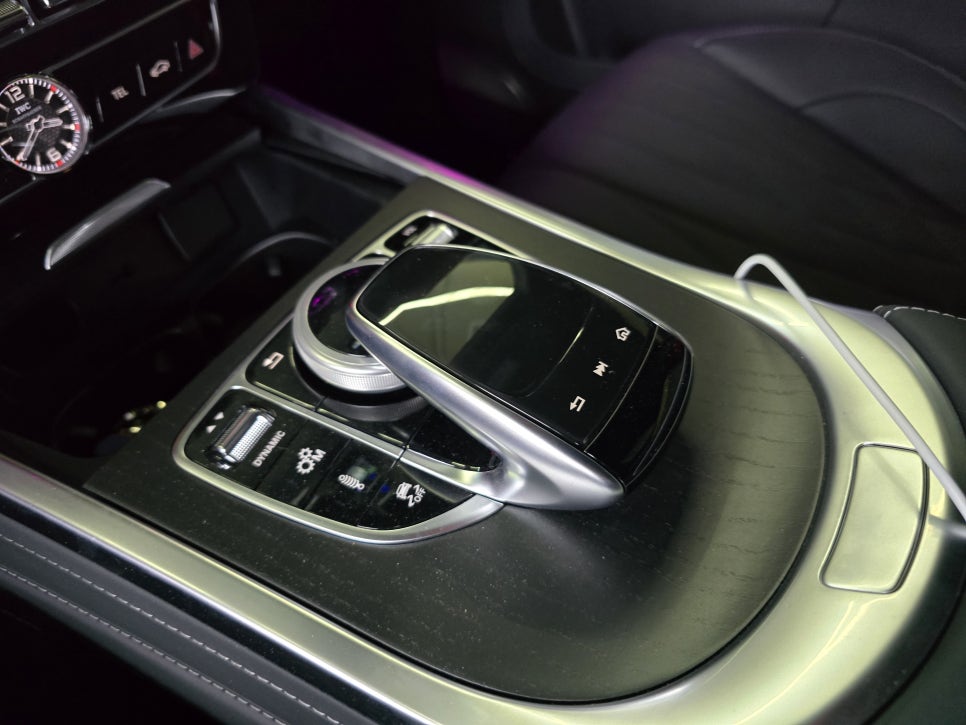 광주 벤츠 지바겐 레트로핏 ] 벤츠 g63amg - 신형 터치패드 교체,  배기사운드 증폭 및 팝콘 코딩