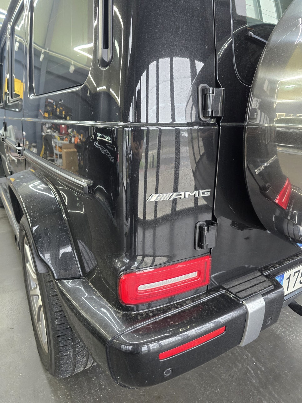 벤츠g63amg - 전동 사이드 스텝 시공은 필수죠 !!!