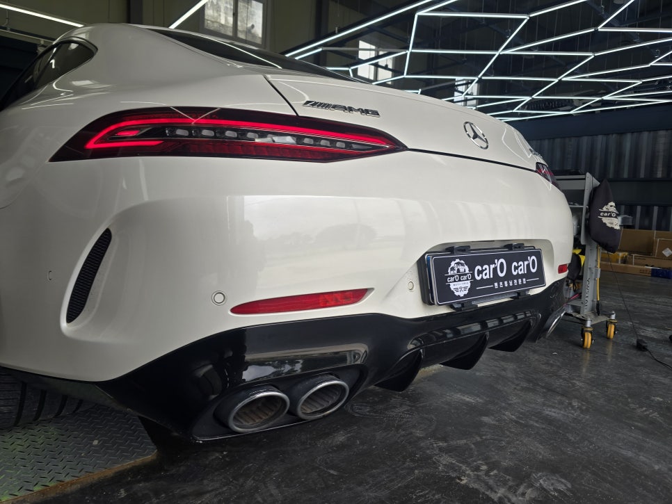 벤츠 Gt43 -> Gt63 블랙 디퓨저, 머플러팁 교체