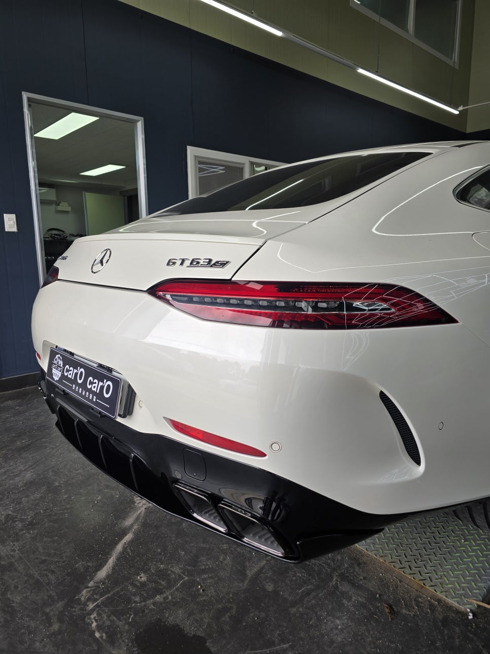 벤츠 Gt43 -> Gt63 블랙 디퓨저, 머플러팁 교체
