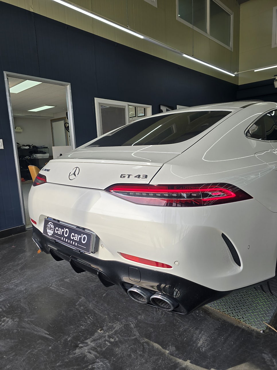 벤츠 Gt43 -> Gt63 블랙 디퓨저, 머플러팁 교체