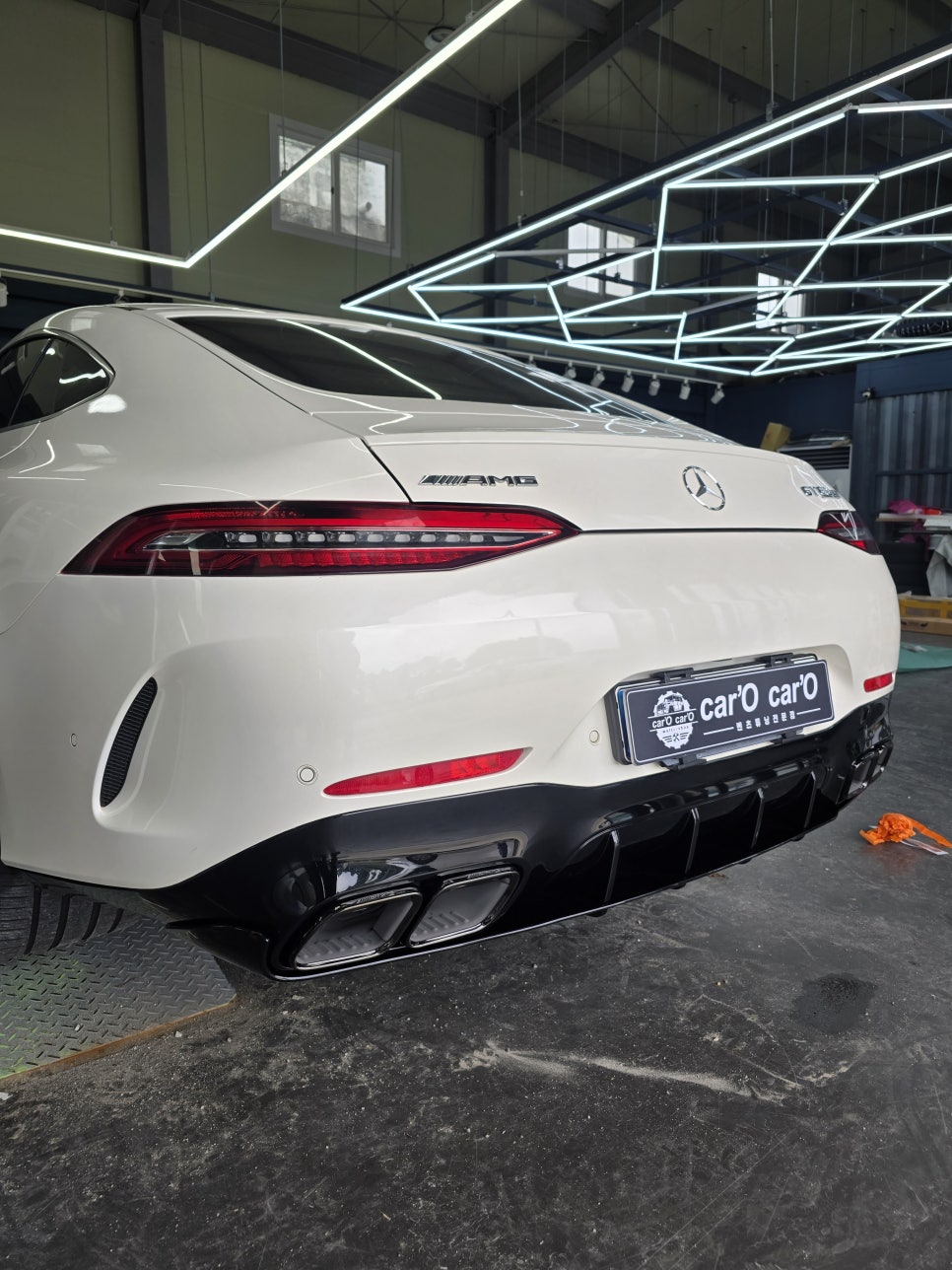 벤츠 Gt43 -> Gt63 블랙 디퓨저, 머플러팁 교체