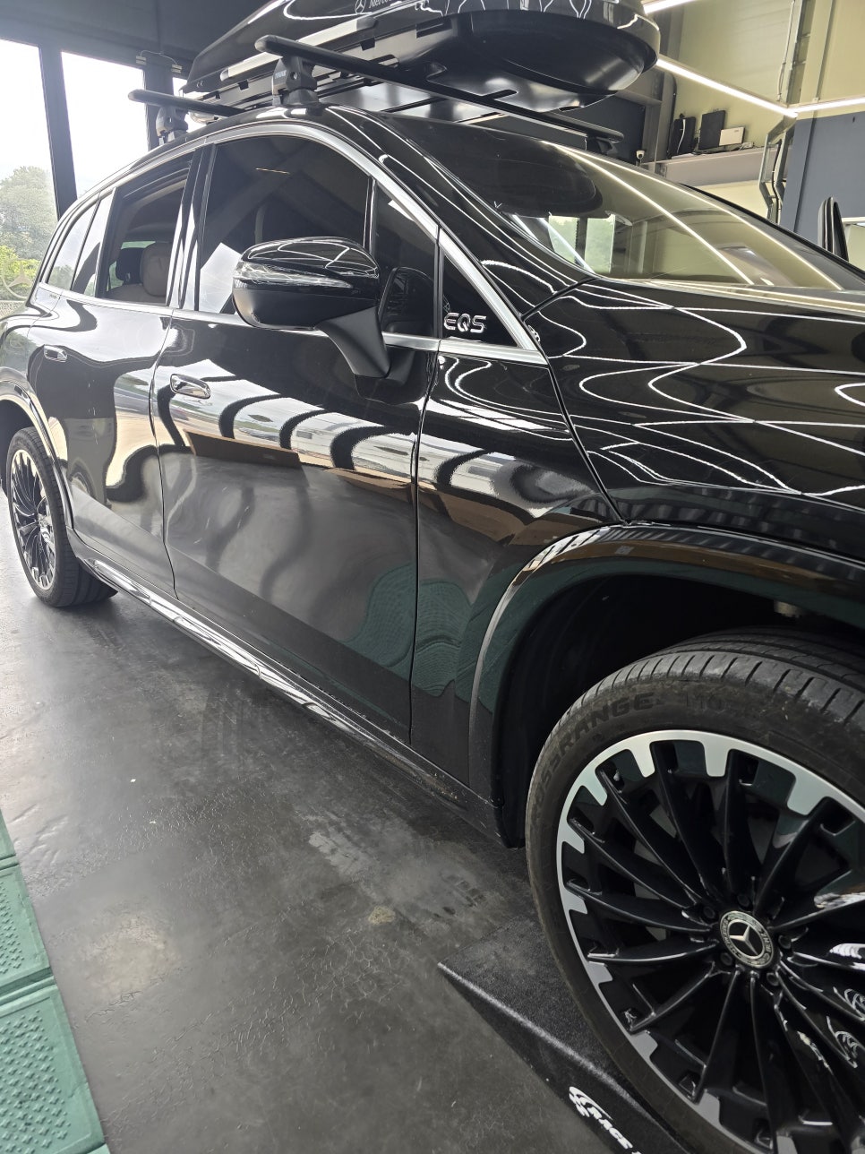 벤츠 eqs suv - 킹스텝 전동사이드 발판 " 편리한 승하차 "