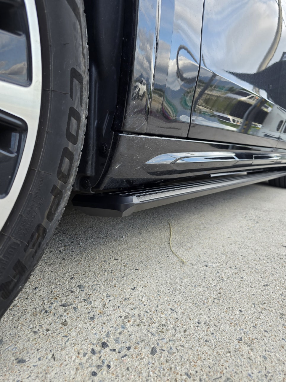벤츠 eqs suv - 킹스텝 전동사이드 발판 " 편리한 승하차 "