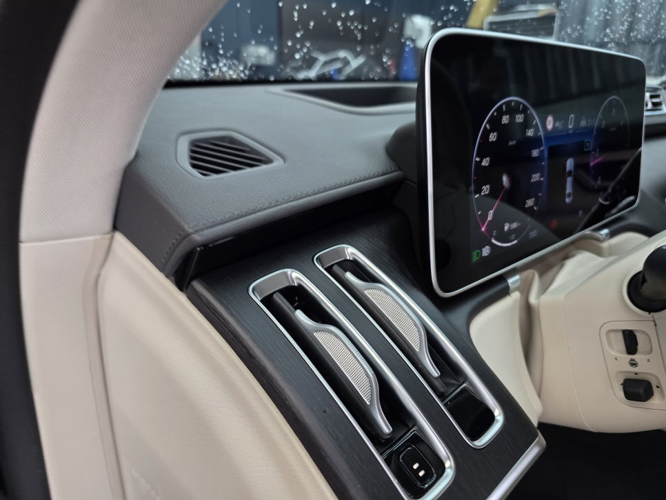 광주 벤츠 엠비언트 ] 벤츠 S400d -  액티브 엠비언트 & 4d부메스터 "  환상의 짝꿍 "