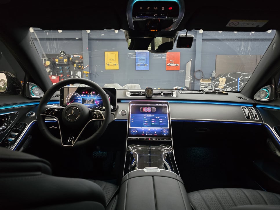 광주 벤츠 엠비언트 시공업체 ] 벤츠 S350d - 액티브 엠비언트 & 4D부메스터 " 빠질수없는 실내 무드조명 "