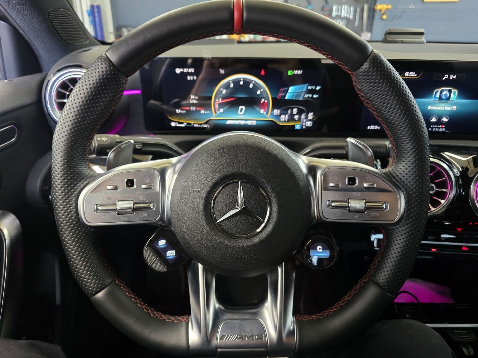 벤츠 a45amg - acc (어댑티브 크루즈 컨트롤) & 계기판 amg 최적화 코딩   " 운전자의 피로도를 줄여주는 순정 기능 "