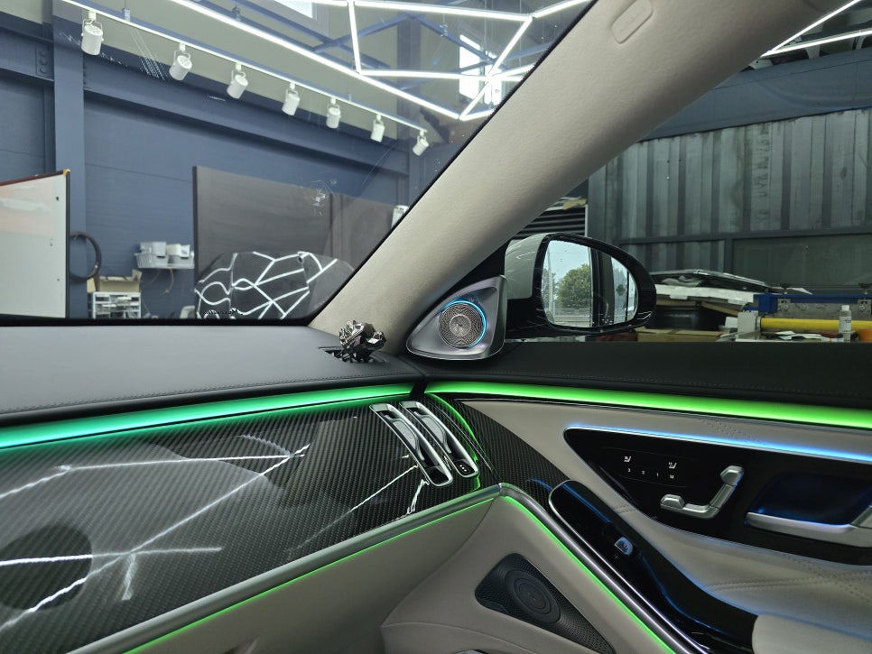 벤츠 s63amg - 정품 4d 부메스터   " S클래스만의 퍼포먼스 "