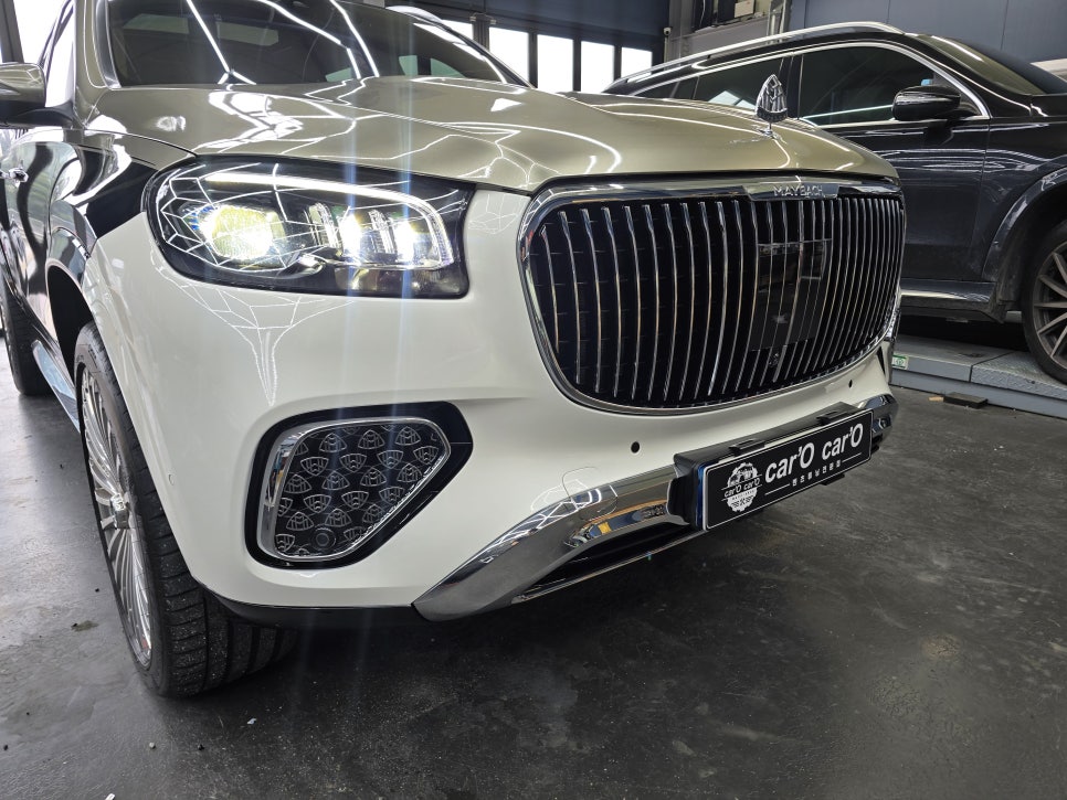 벤츠 gls600 마이바흐 - 후기형 컨버전 " 페리 전에서 페리 후로 업그레이드!! '