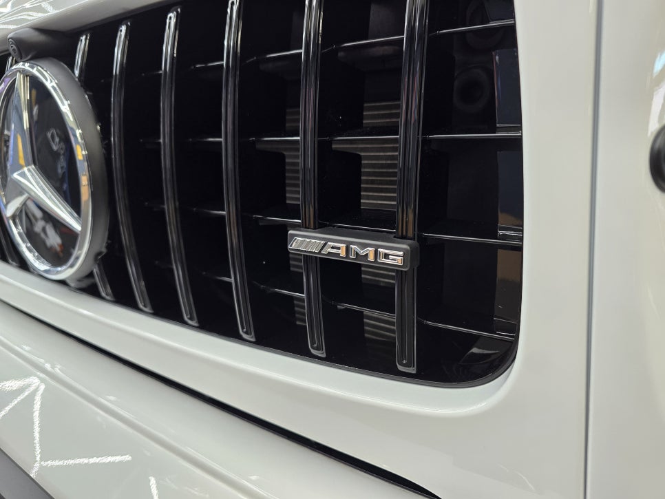 광주 지바겐 튜닝업체 ] 벤츠 g400d - 63amg 블랙 세로 그릴   " 남성미 폭발 !! "