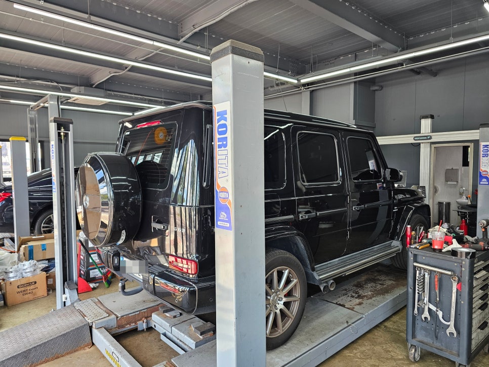 벤츠 G63 - 22인치 G63amg 퍼포먼스 에디션 휠 / 피렐리 타이어교체