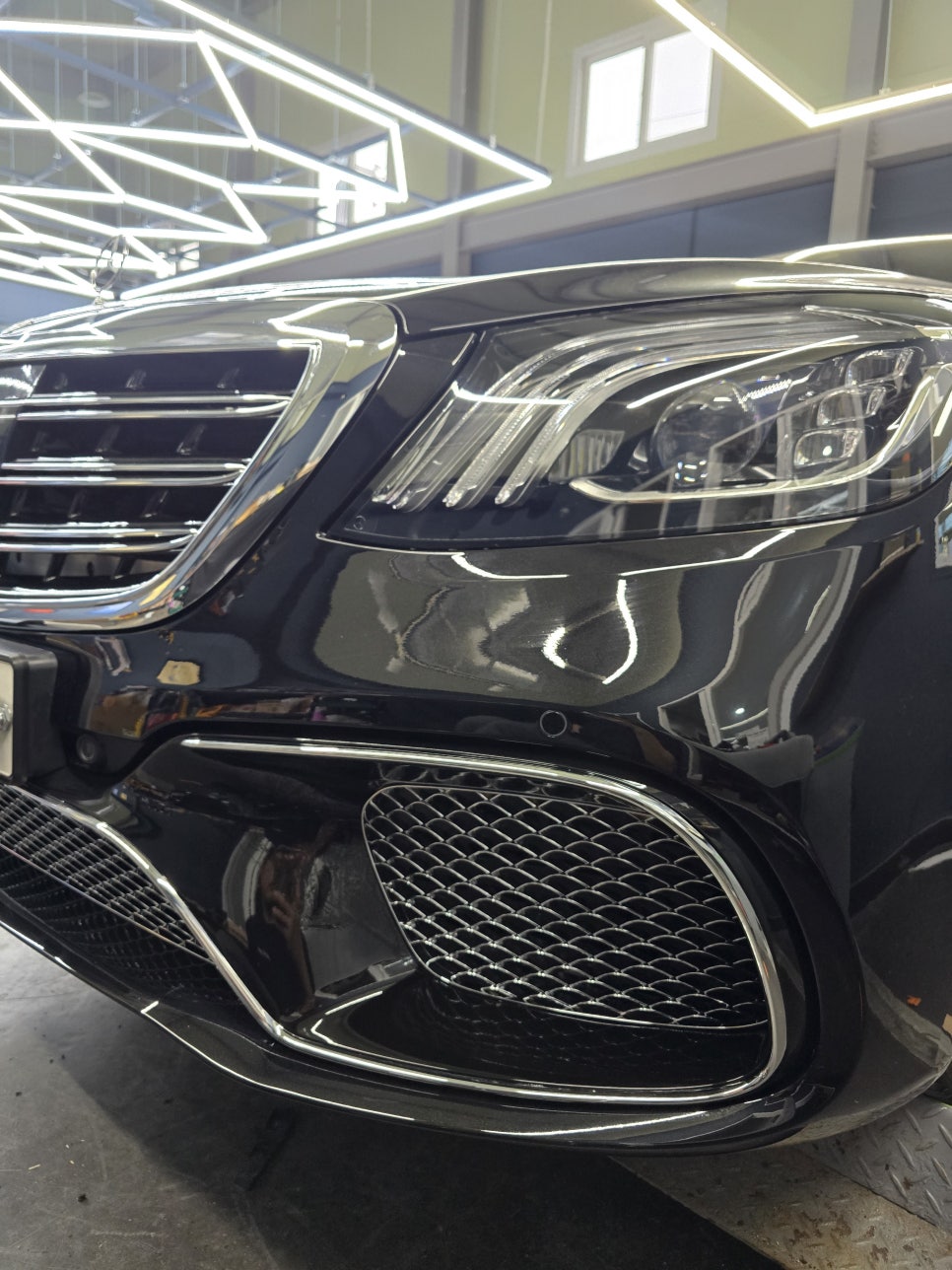 광주 카오카오 벤츠레트로핏 전문시공업체 ] 벤츠 s350d - s65 바디킷 교체! 럭셔리 업그레이드 !!