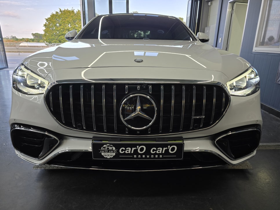 벤츠 튜닝 전문샵 ] 벤츠 w223 - s63amg 바디킷 교체!! " 정품 쓸껀 확실히 사용하여 정확한 시공! "