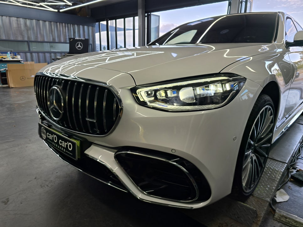 벤츠 튜닝 전문샵 ] 벤츠 w223 - s63amg 바디킷 교체!! " 정품 쓸껀 확실히 사용하여 정확한 시공! "