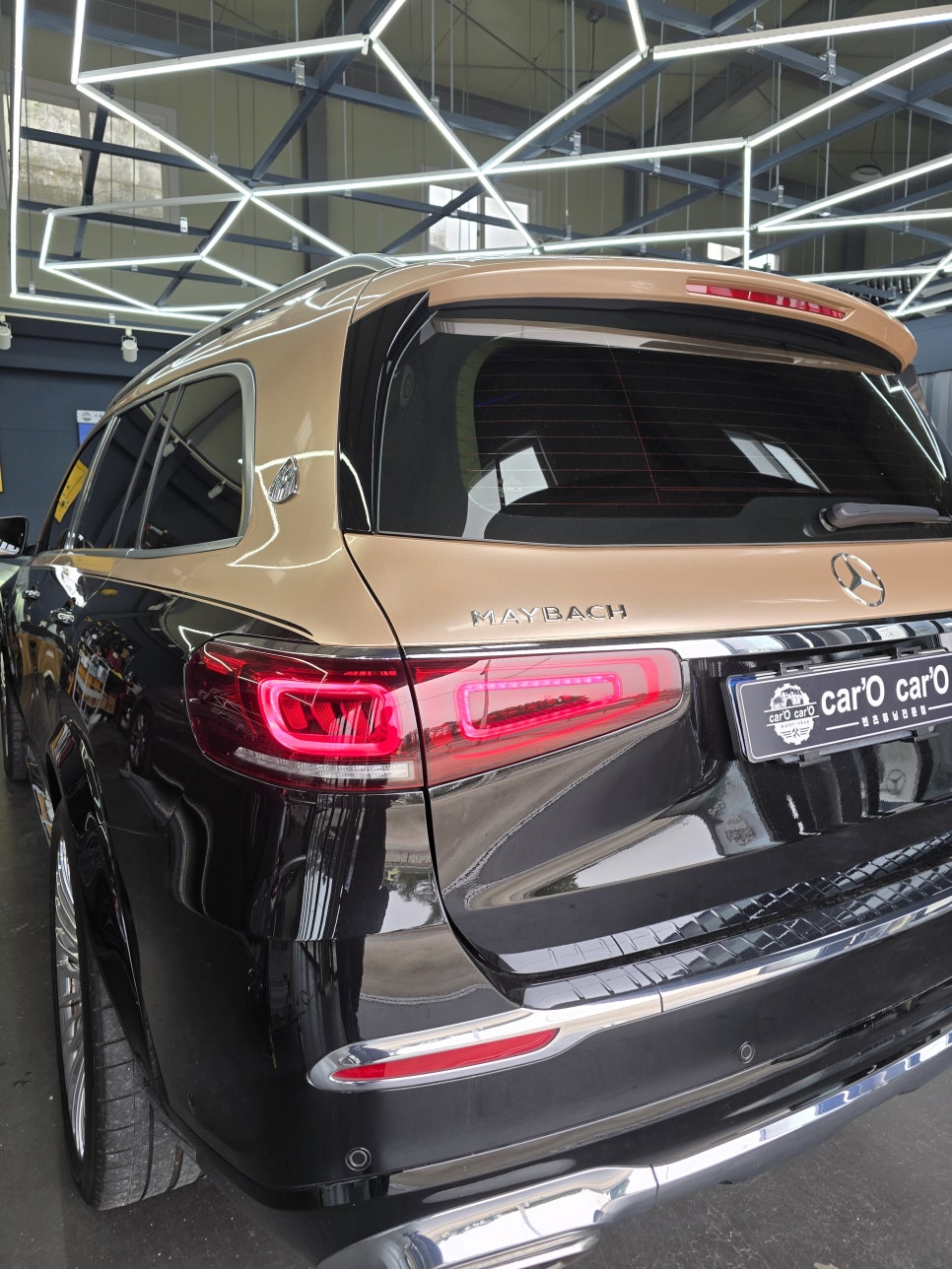 벤츠 gls600 마이바흐 - 페이스리프트 정품 테일램프 교체