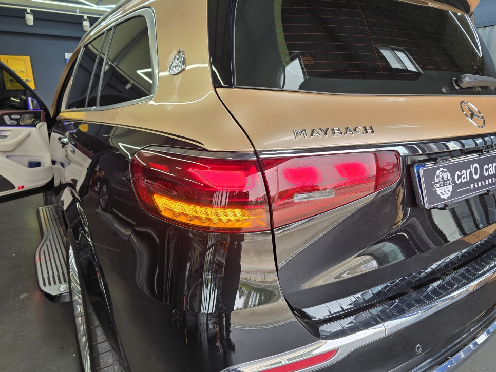 벤츠 gls600 마이바흐 - 페이스리프트 정품 테일램프 교체