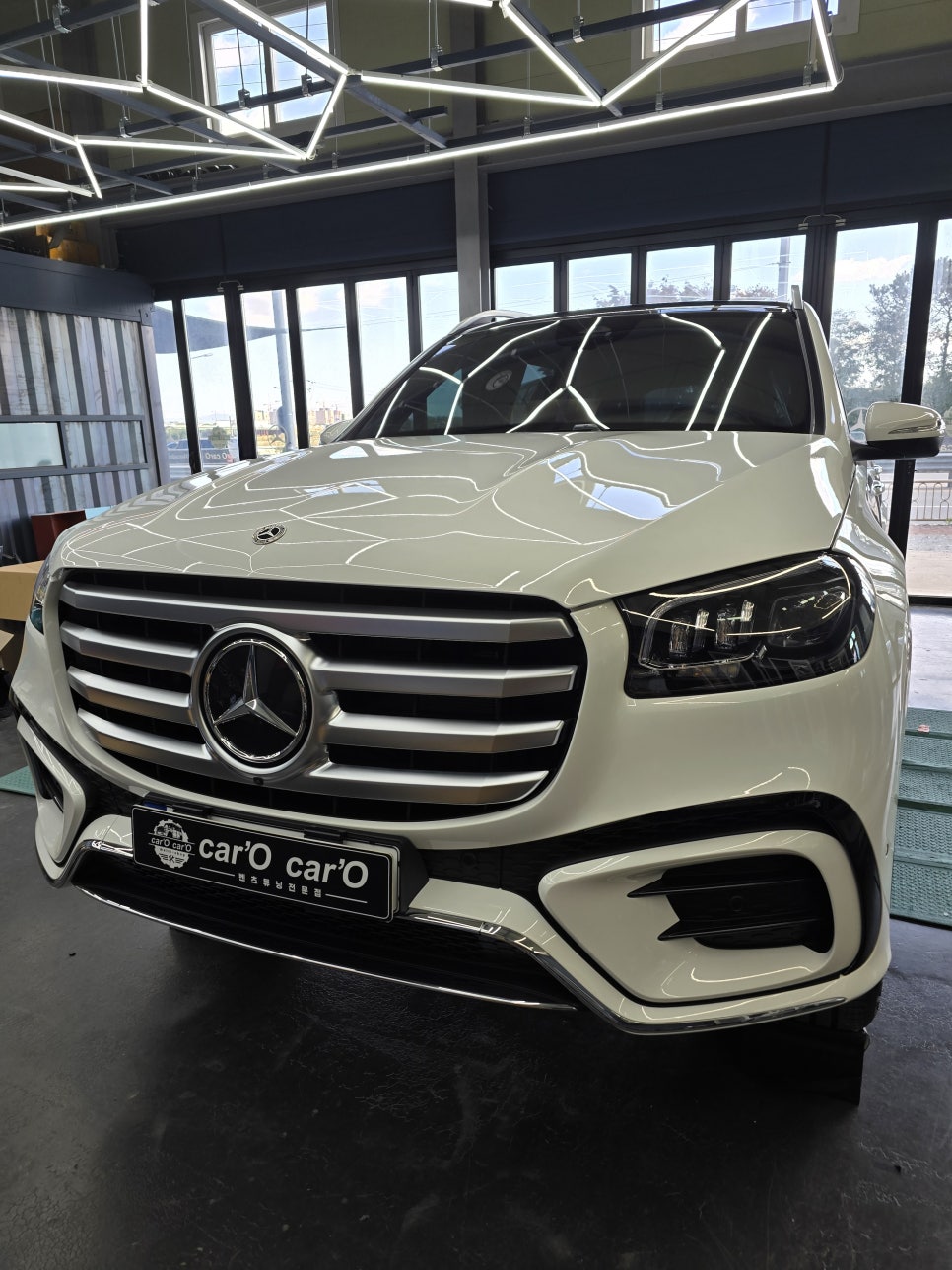벤츠 GLS 인기 튜닝 ] 벤츠 gls450 - 전동사이드 발판, 세로그릴