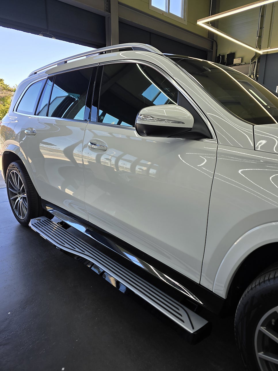 벤츠 GLS 인기 튜닝 ] 벤츠 gls450 - 전동사이드 발판, 세로그릴
