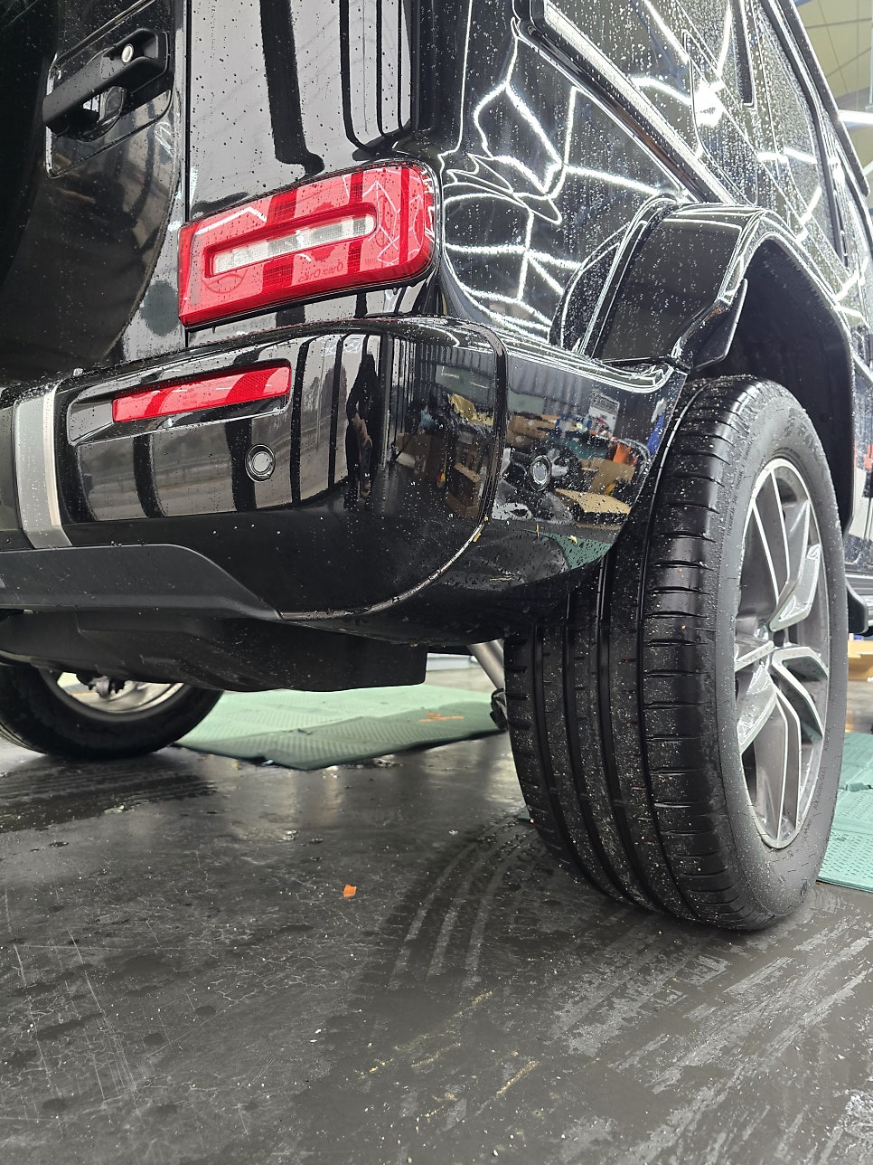 벤츠 G450d - 전동 사이드 스텝, 머드가드   " 지바겐을 위한 필수 시공 "