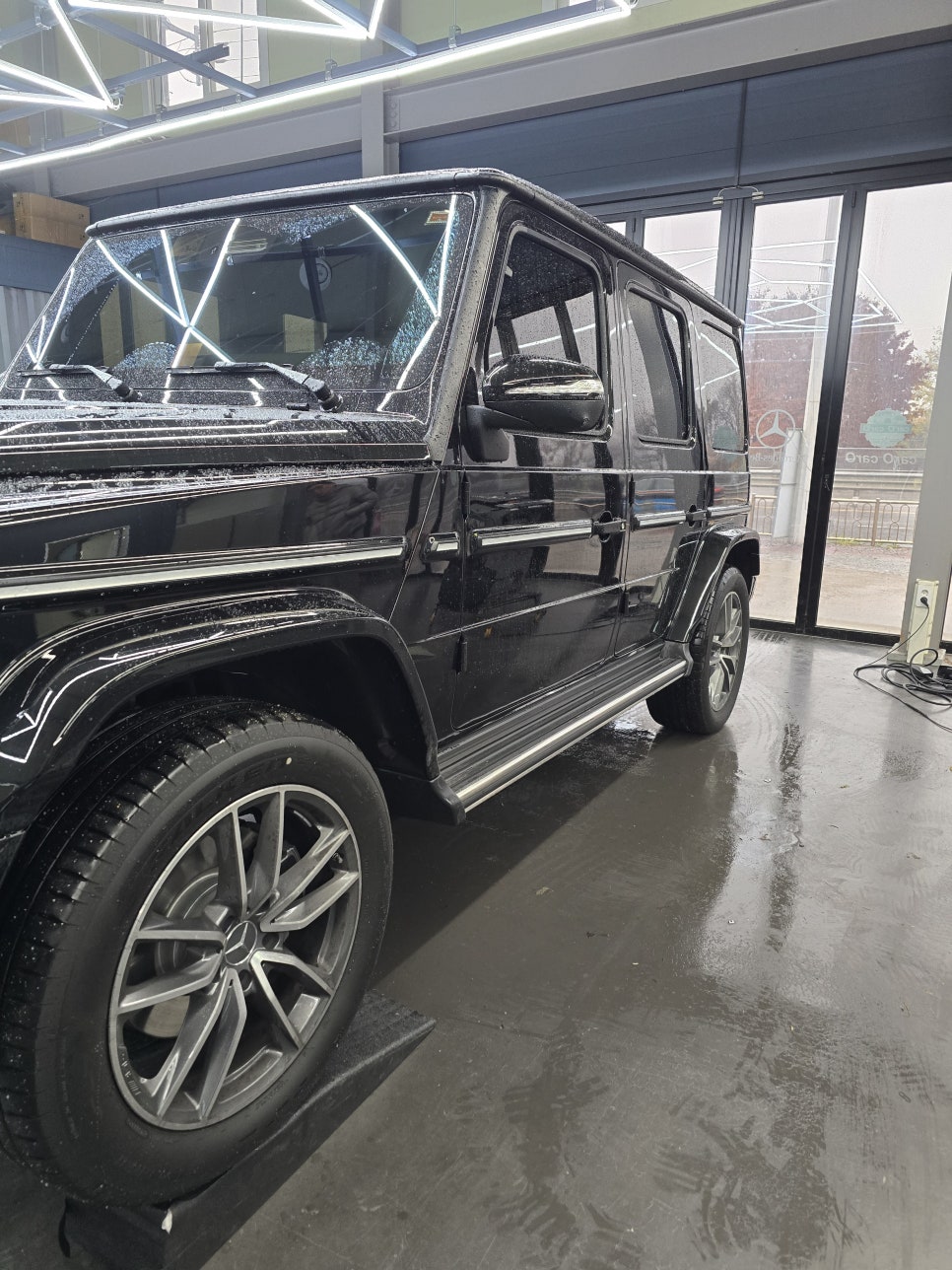 벤츠 G450d - 전동 사이드 스텝, 머드가드   " 지바겐을 위한 필수 시공 "