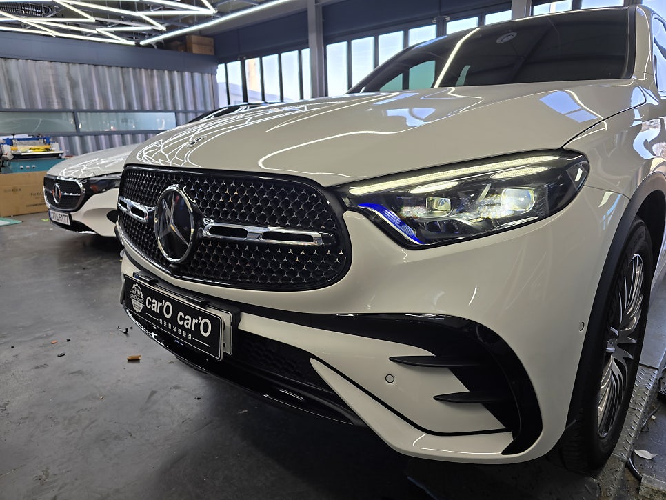 벤츠 glc300 쿠페 - amgline 프론트 범퍼, 스포일러 교체