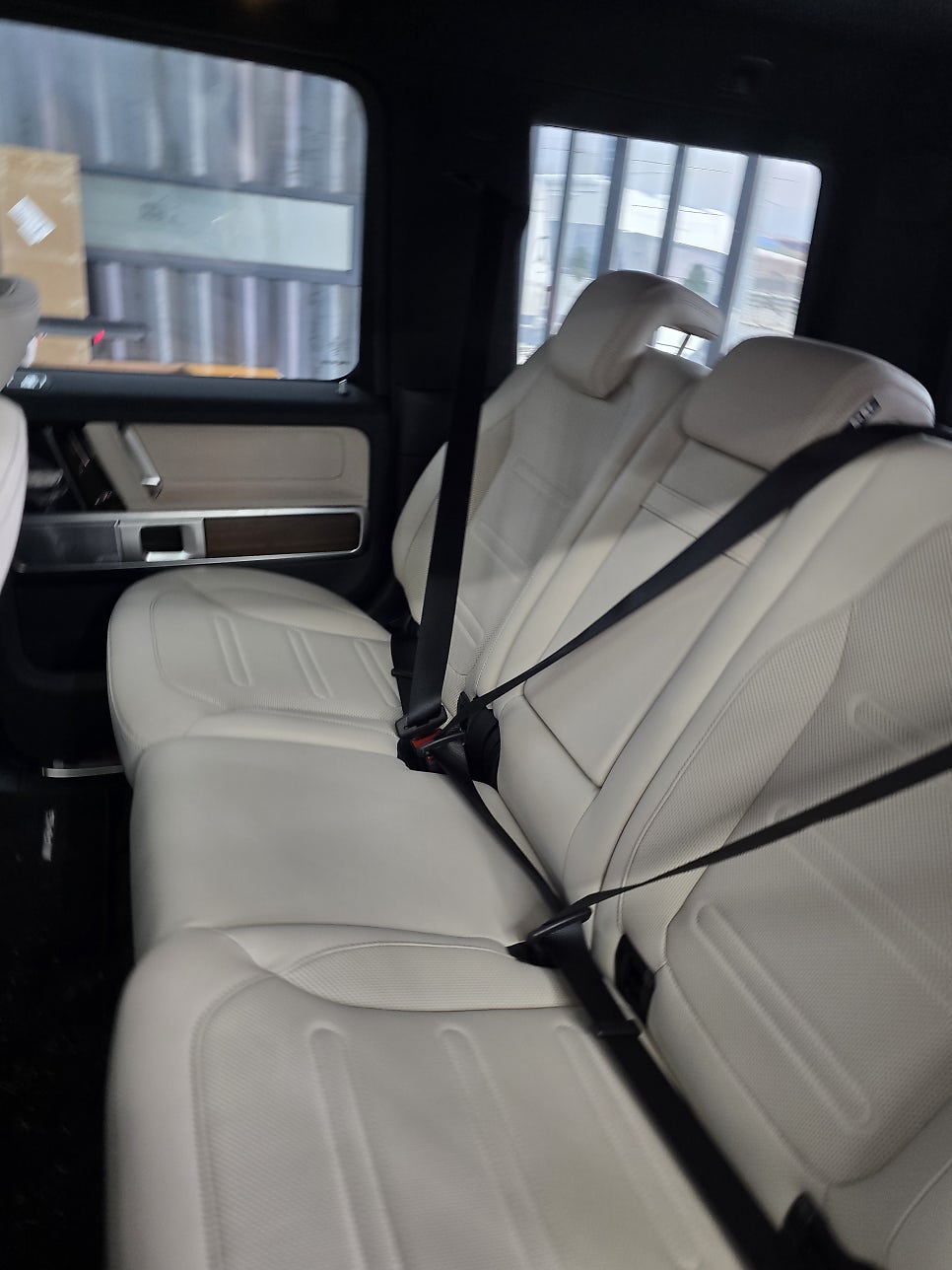 벤츠 g450d - 컬러 안전벨트  " 크림 베이지로 산뜻하게~~ "
