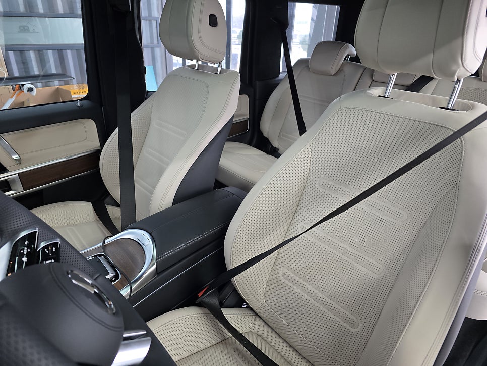벤츠 g450d - 컬러 안전벨트  " 크림 베이지로 산뜻하게~~ "