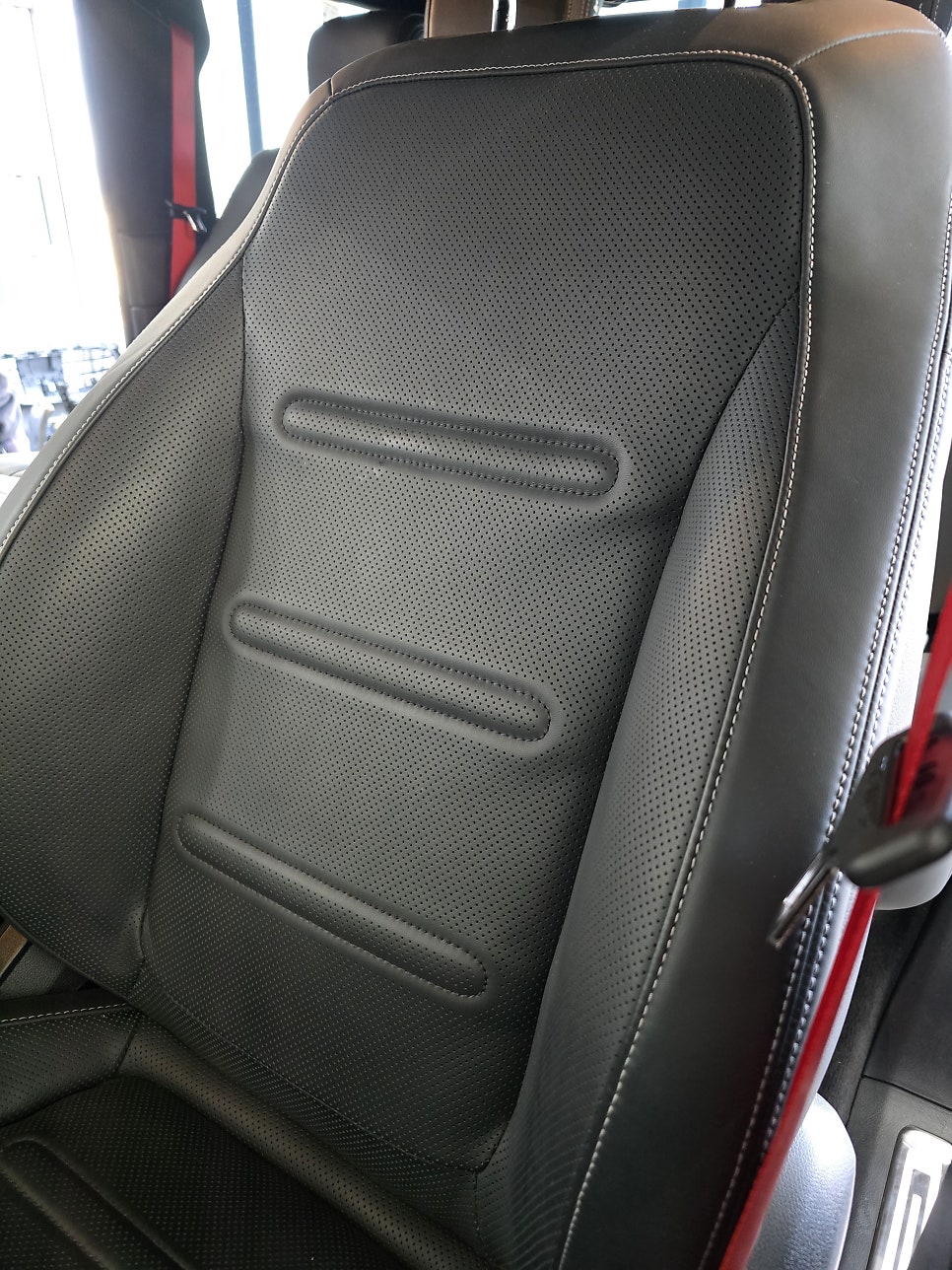 광주 벤츠 레트로핏 / 튜닝 전문샵 ] 벤츠 G400d - 통풍 시트  " 쾌적한 드라이빙은 선택이 아닌 필수 !! "