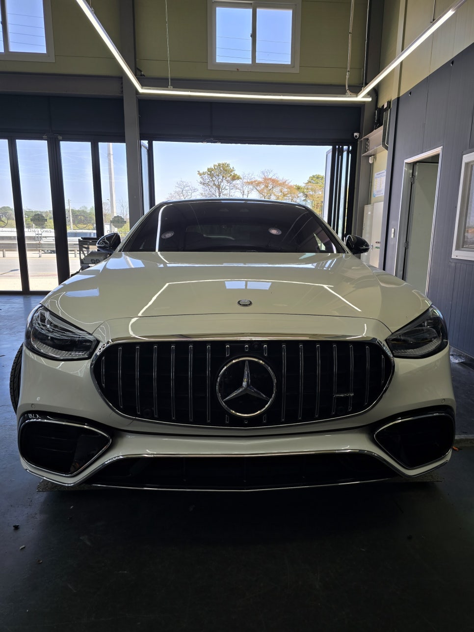 벤츠 w223 - s63 바디킷 튜닝  " 프론트,리어범퍼,사이드스커트 "