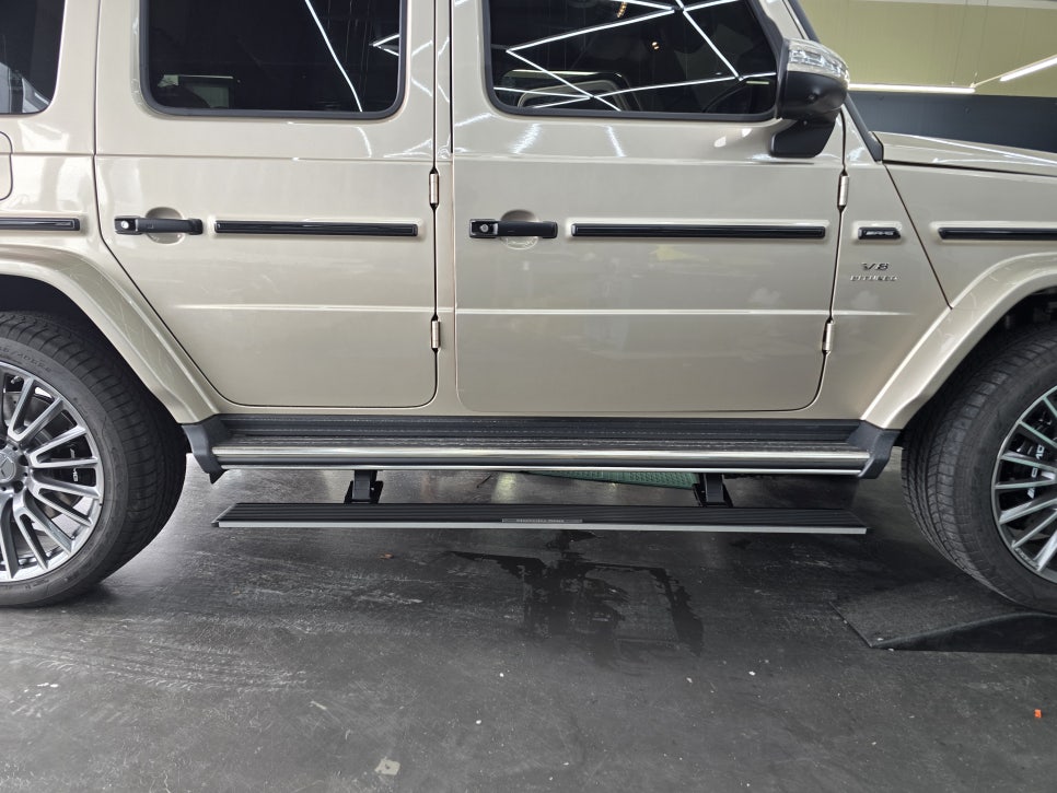 광주 G바겐 튜닝전문샵 카오카오 ] 벤츠 G63amg - 전동 사이드스텝