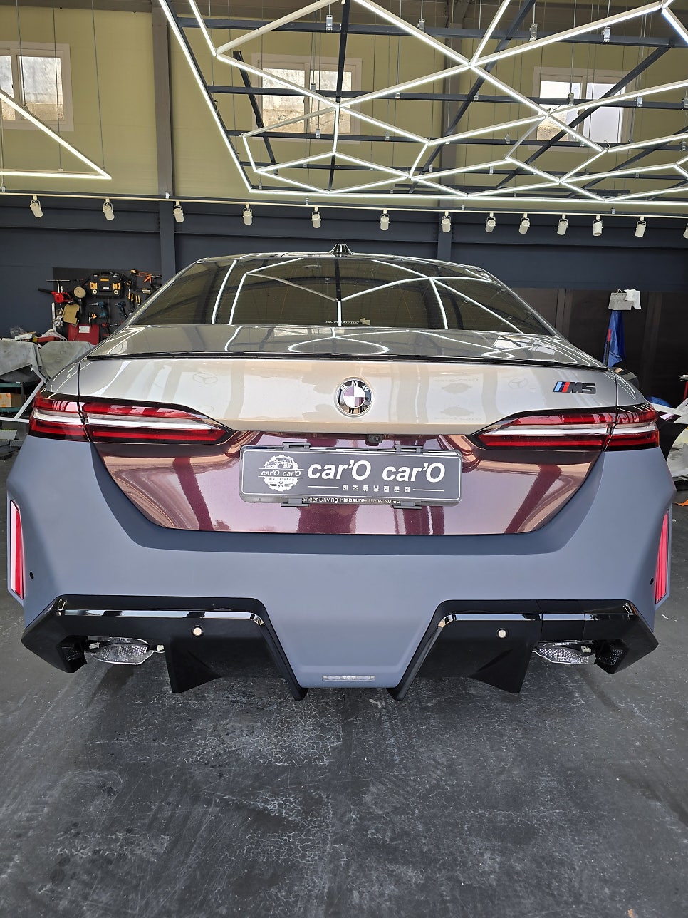 bmw G60 m5 퍼포먼스 바디킷!! 랩핑 시공으로 미도장 출고!