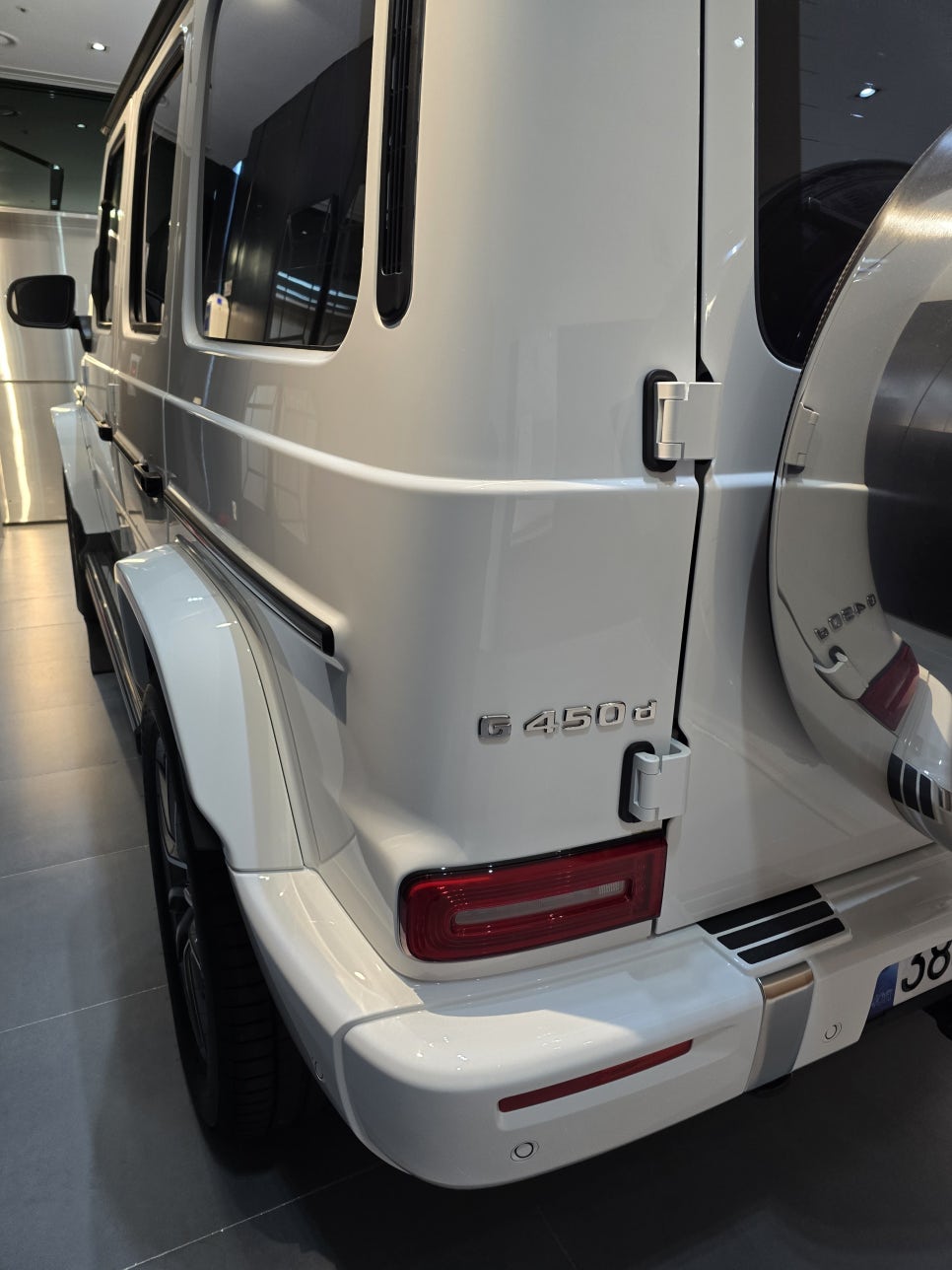 벤츠 g450d - 전동 사이드 스텝은 필수아니겠습니까 ?? " 만족도 1위 "