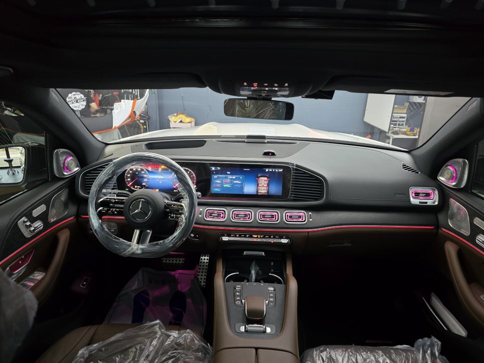벤츠 gls, gle - 4d부메스터, 송풍구엠비언트 " 아쉬웠던 디테일을 채우다.."