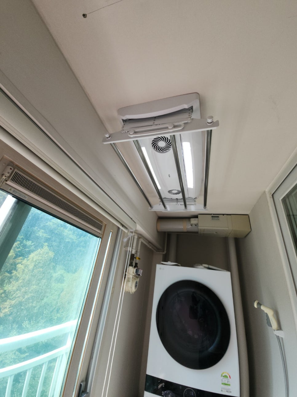 부천 베란다 빨래건조대 설치, LED 전동 건조대