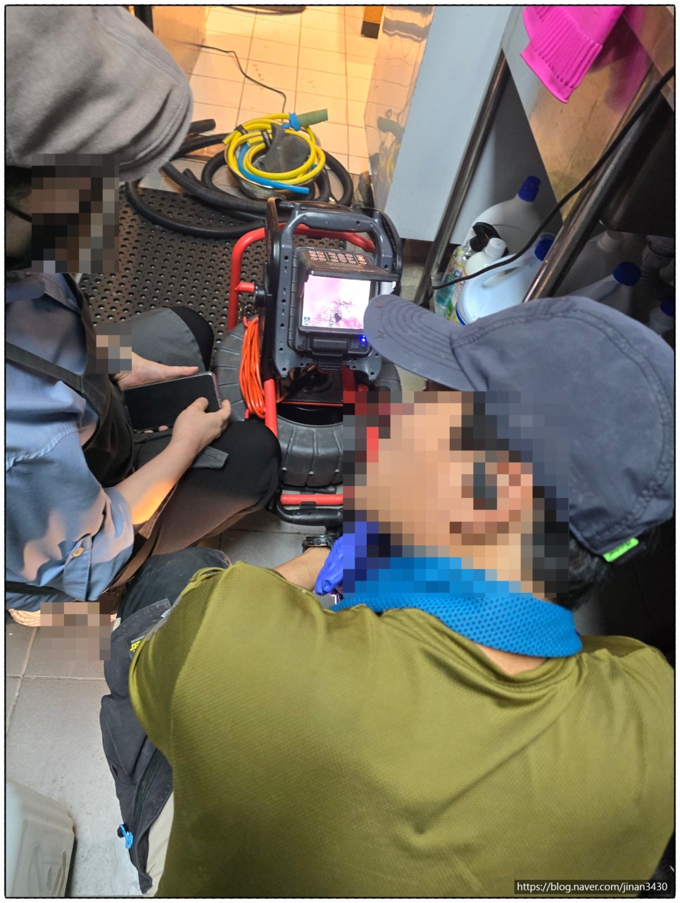 수원하수구막힘 대형 커피숖 싱크대 물이 안내려가요