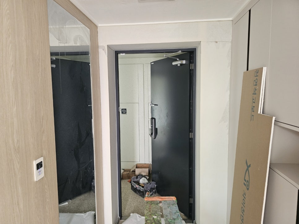 부평 삼산동 도배, 확실한 솔루션과 깔끔한 마무리로 완성된 현장