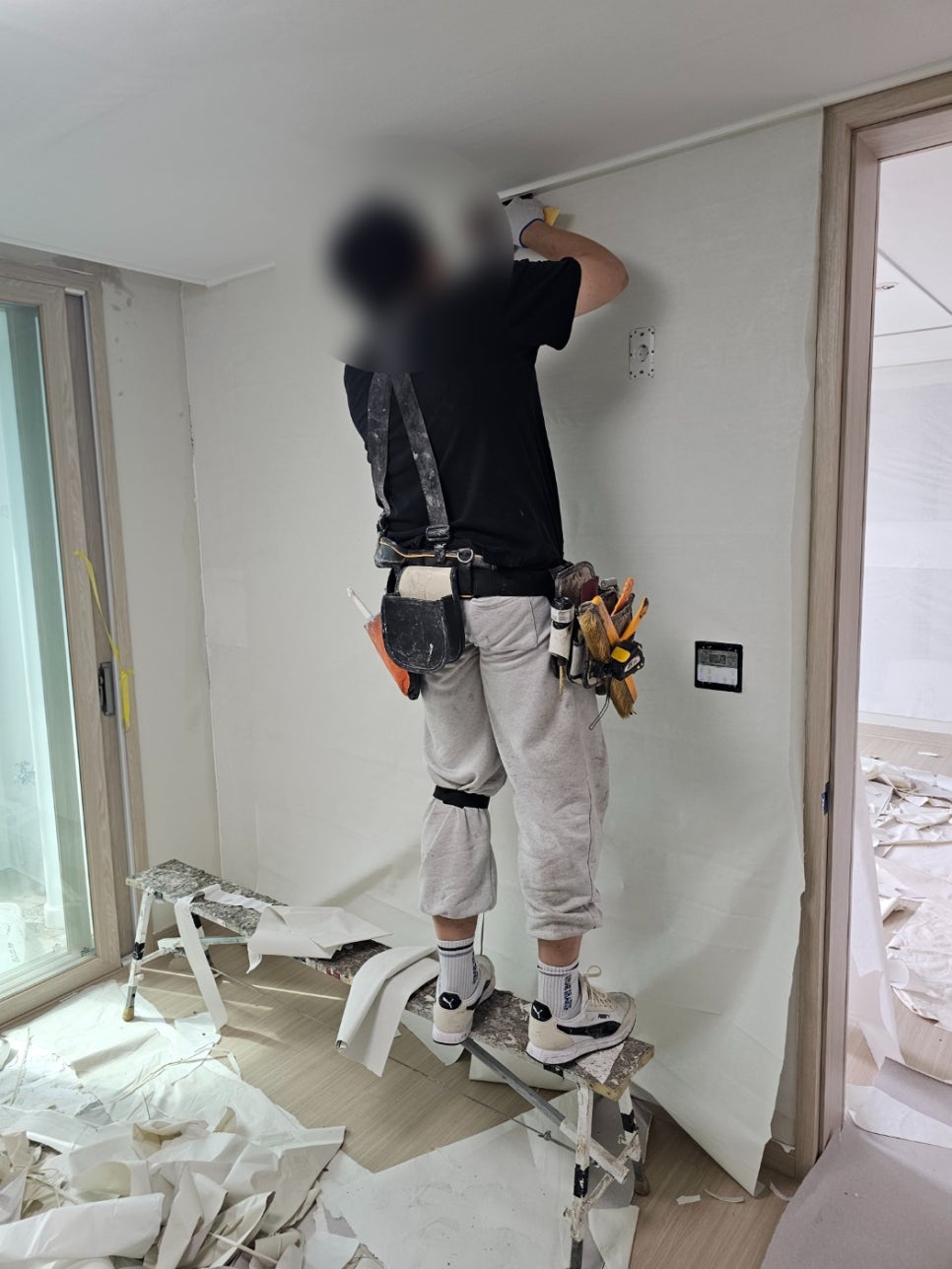 부평 삼산동 도배, 확실한 솔루션과 깔끔한 마무리로 완성된 현장