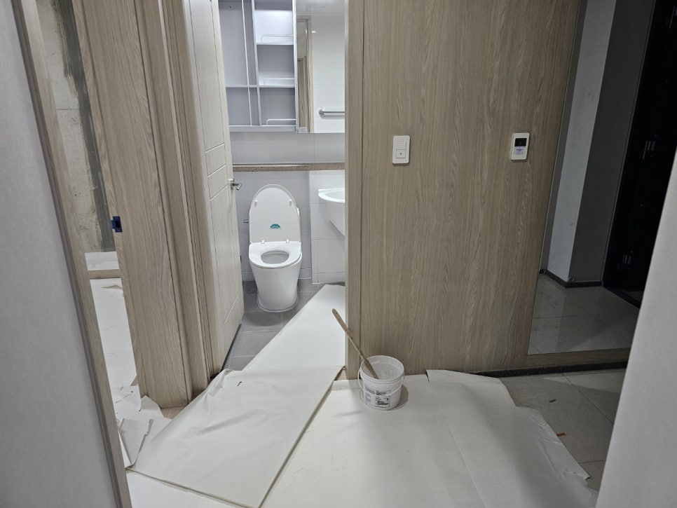 부평 삼산동 도배, 확실한 솔루션과 깔끔한 마무리로 완성된 현장